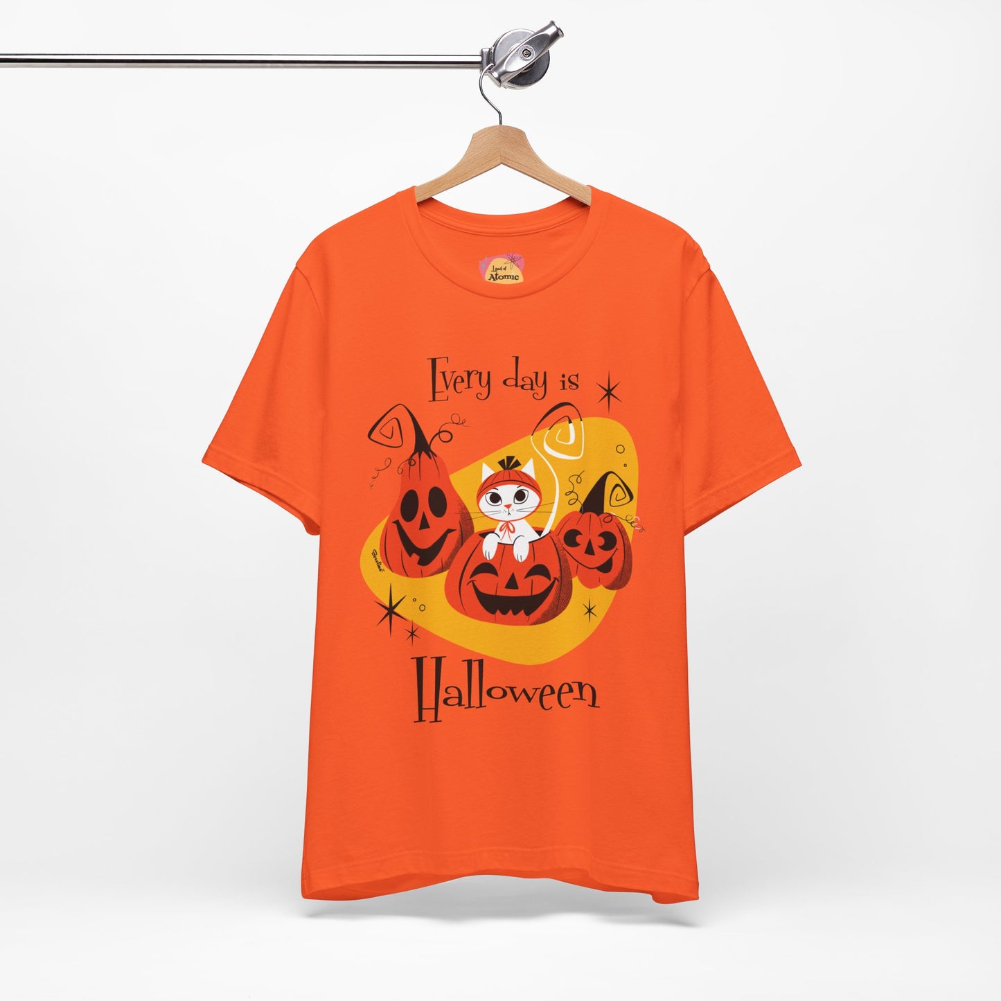 Cat and Pumpkins, unisex t-shirt